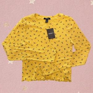 Forever 21 Cropped Long Sleeve Lettuce Edge Hem Mustard Yellow Tee with Roses